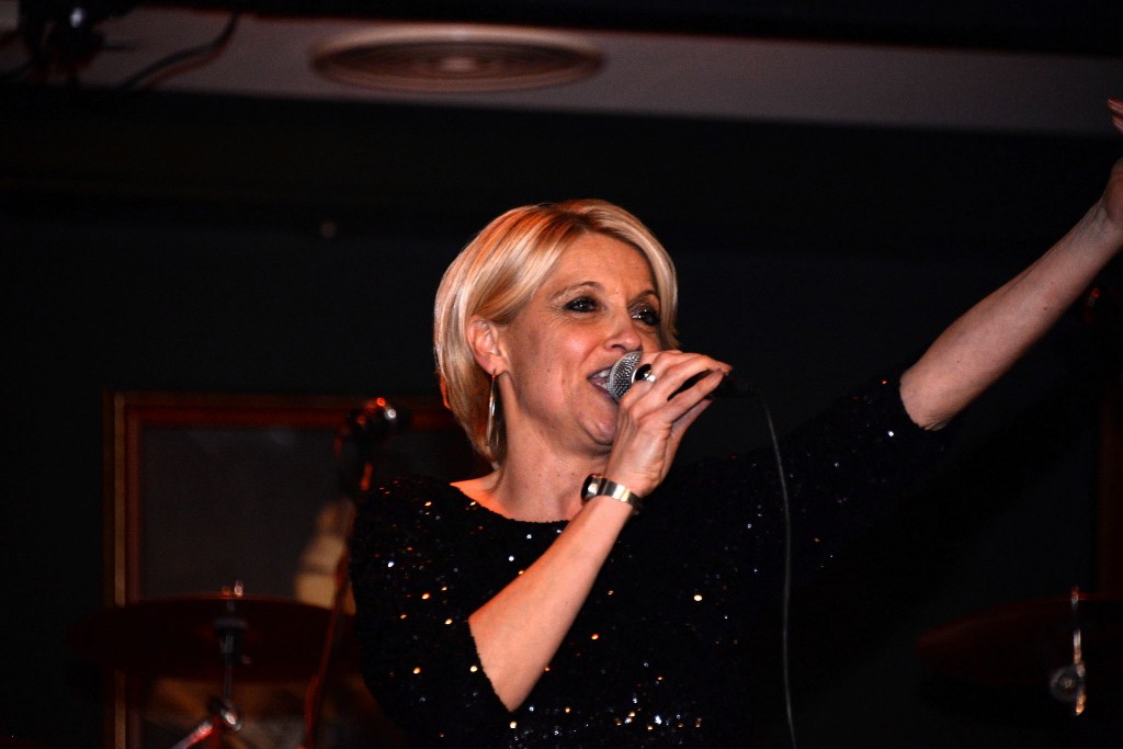 ../Images/Heel Noordwijkerhout zingt Hazes 471.jpg